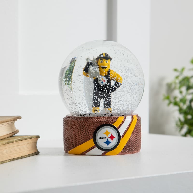 Pittsburgh Steelers 5 in. Glass Tabletop Snow Globe