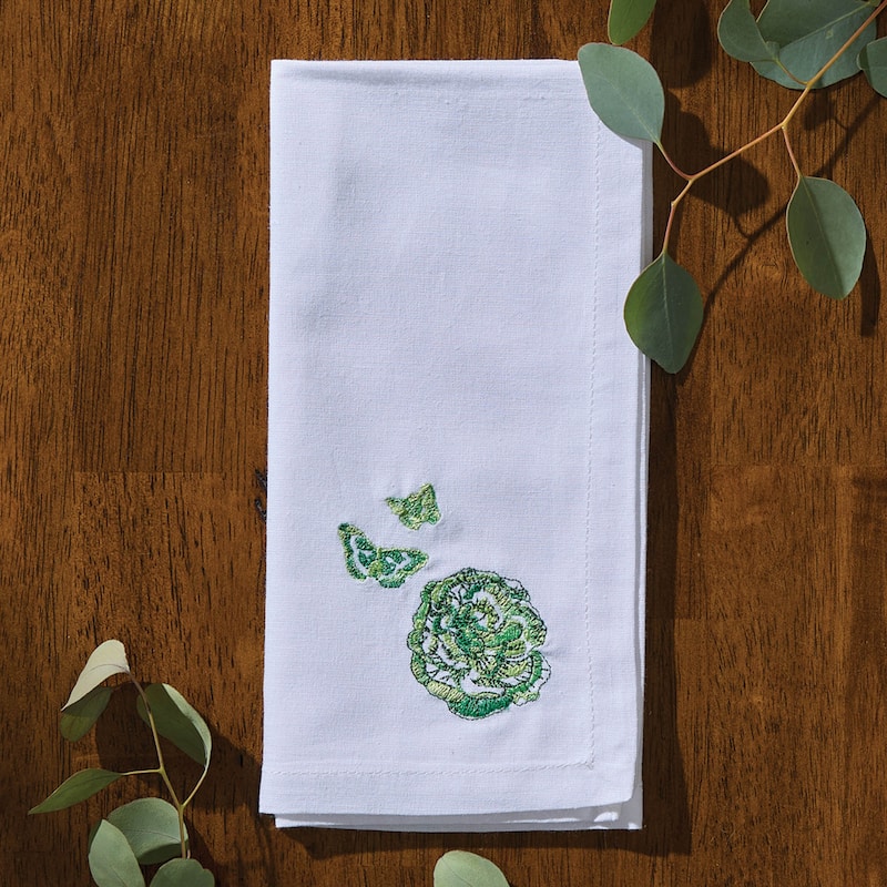 Patricia Heaton Home Green Florals And Flitters Embroidered Napkin Set of 4 - 18 x 18 x 0.1