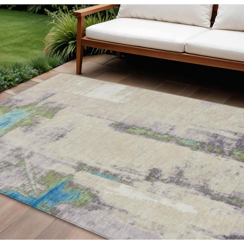 HomeRoots Abstract Transitional Rectangle Outdoor Rug - 10' X 14'
