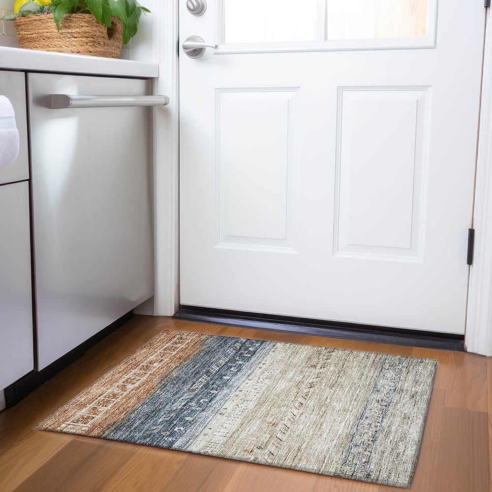 Machine Washable Indoor/ Outdoor Modern Global Chantille Rug