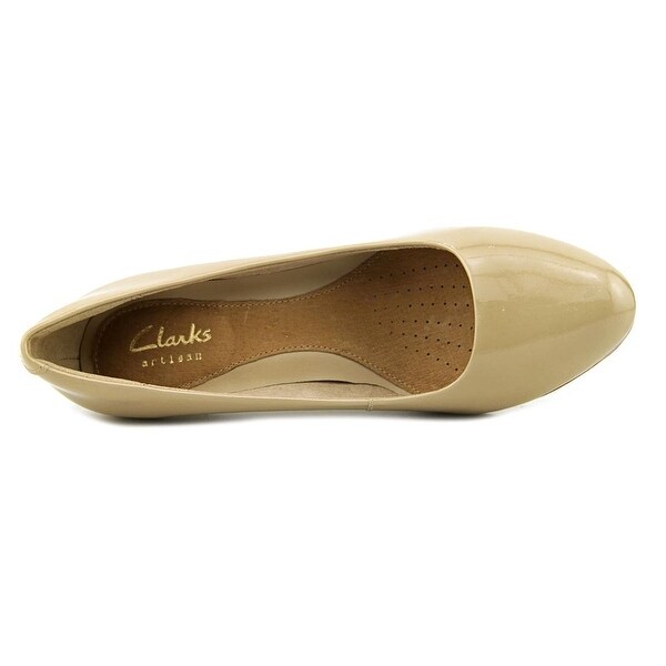 clarks shoes tempt appeal
