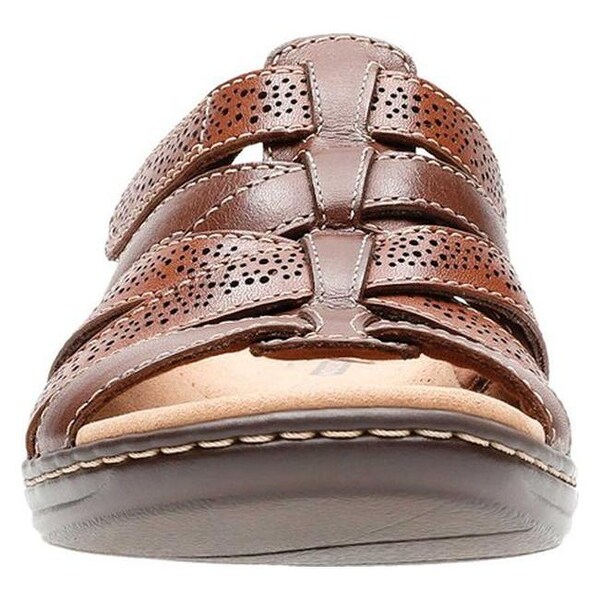 clarks leisa field