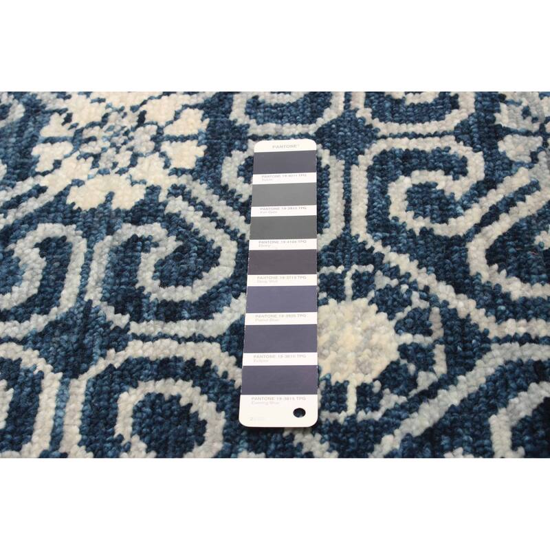 ECARPETGALLERY Hand-knotted Mystique Dark Navy Wool Rug - 2'6 x 7'6