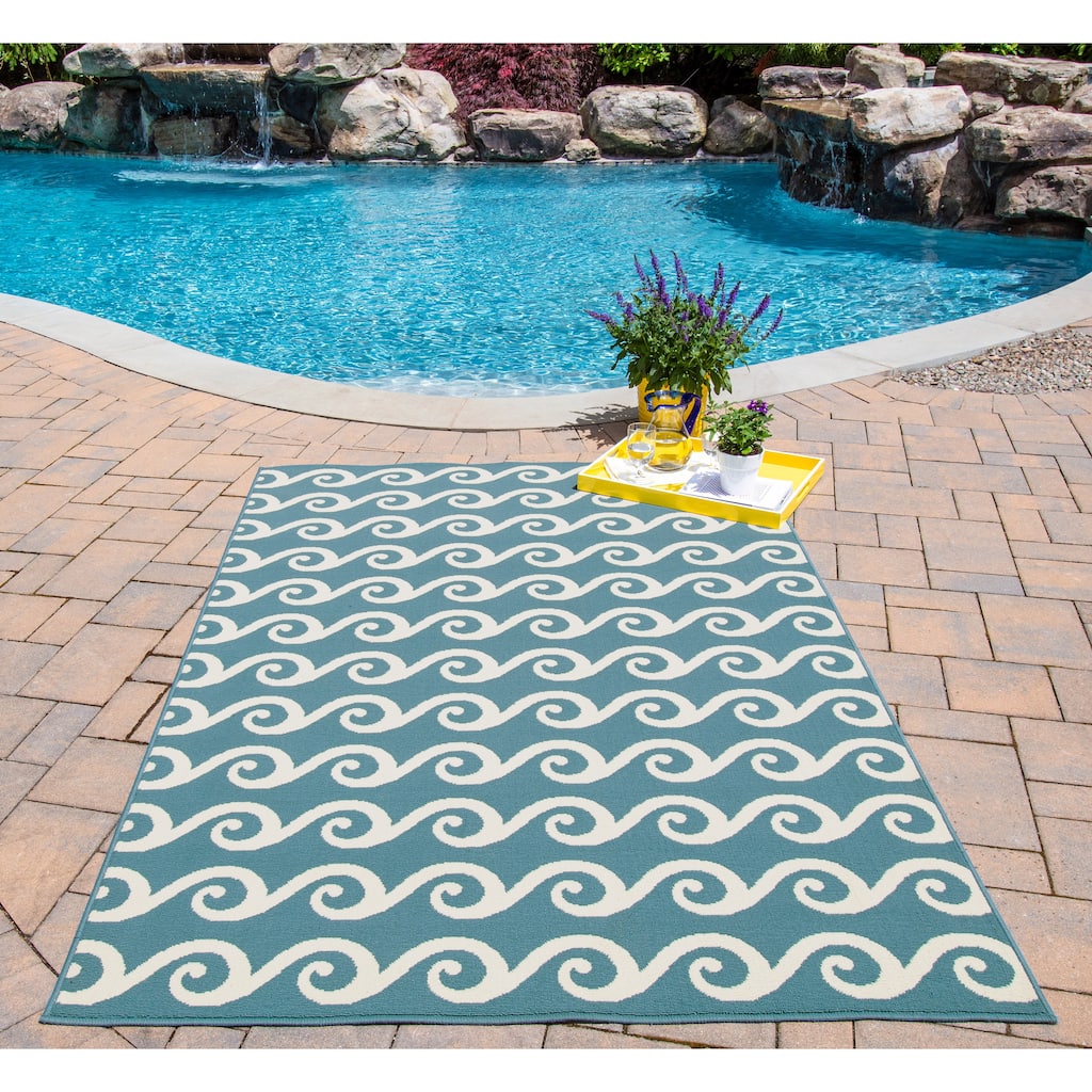 Momeni Baja Waves Indoor Outdoor Rug