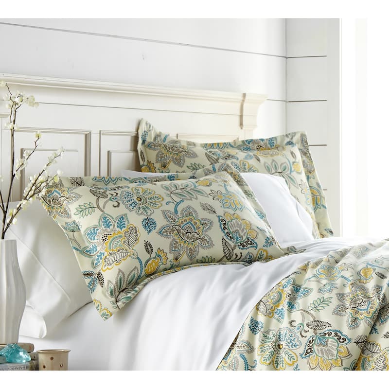 Wanderlust All Season Down Alternative Comforter Set