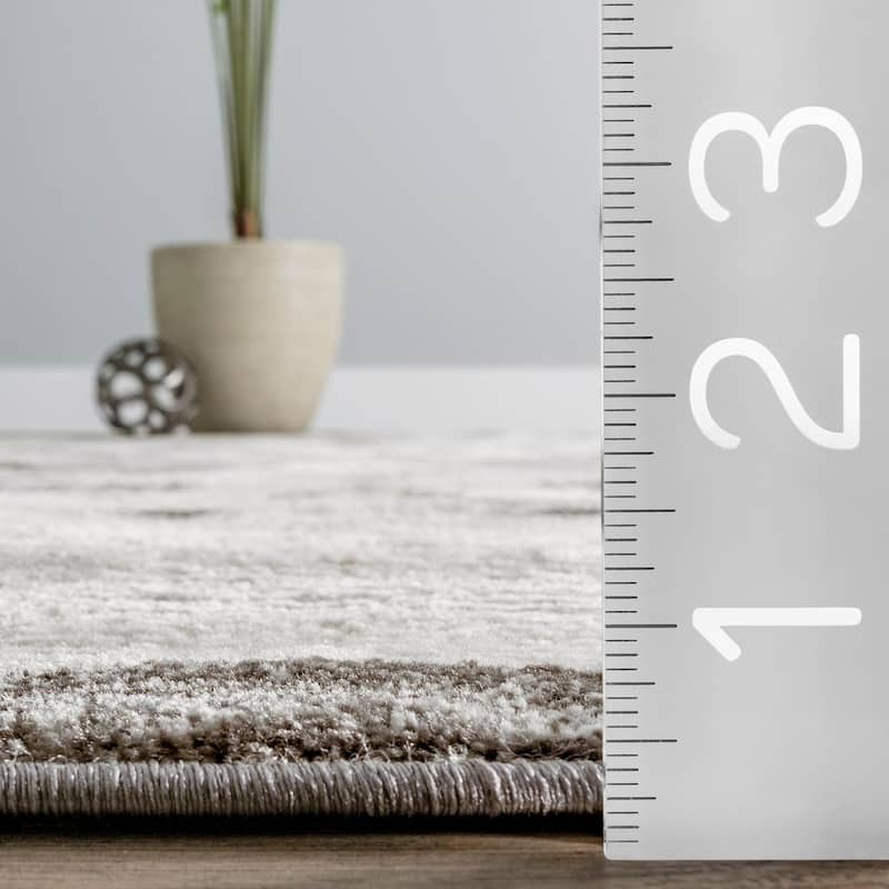 Nuloom Hunter Tribal Area Rug