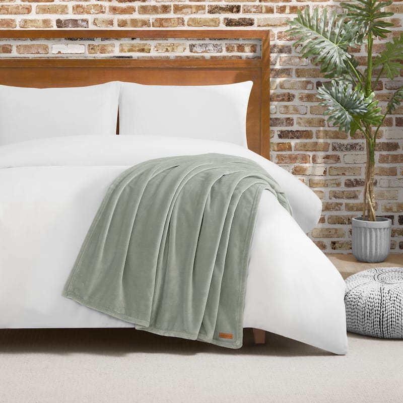 Lucky Brand Solid Plush Throw Blankets