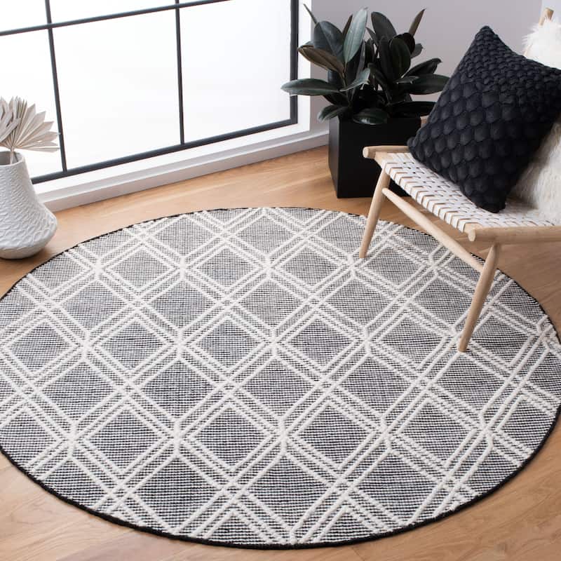 SAFAVIEH Handmade Natura Connie Wool Rug - 6' Round - Ivory/Black