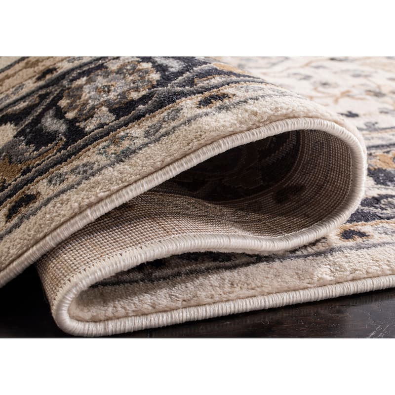 SAFAVIEH Lyndhurst Armida Traditional Oriental Rug