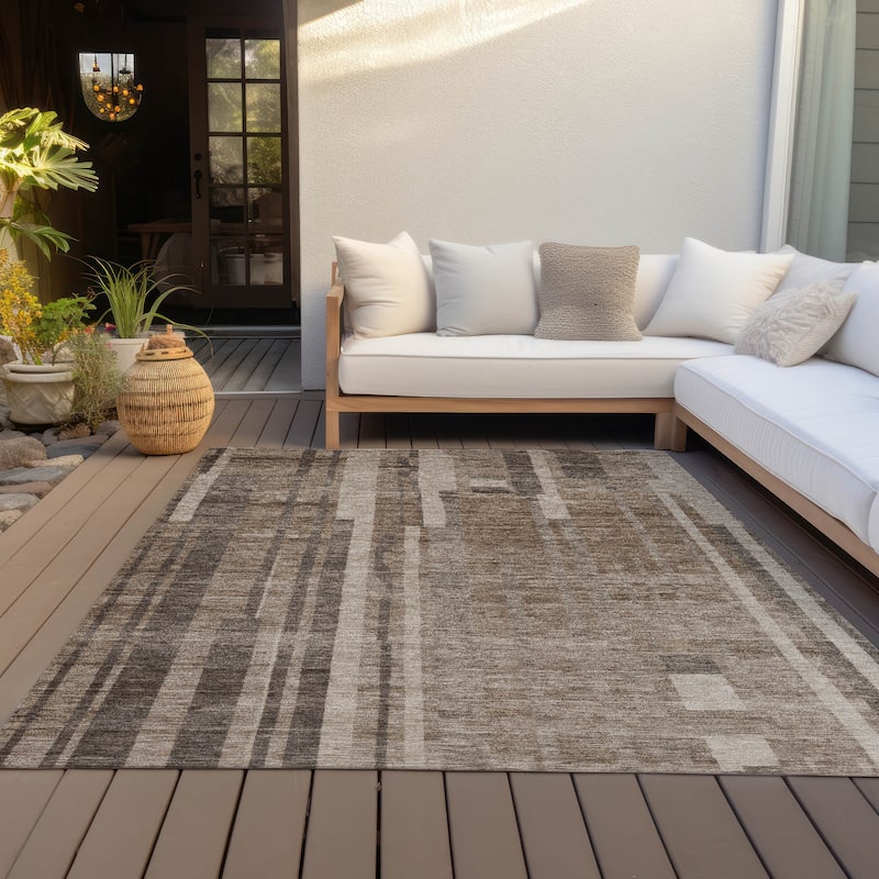 Machine Washable Indoor/ Outdoor Modern Stripes Chantille Rug