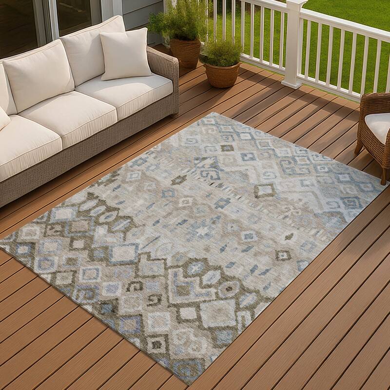 Machine Washable Indoor/ Outdoor Boho Moroccan Chantille Rug - Beige - 8' x 10'