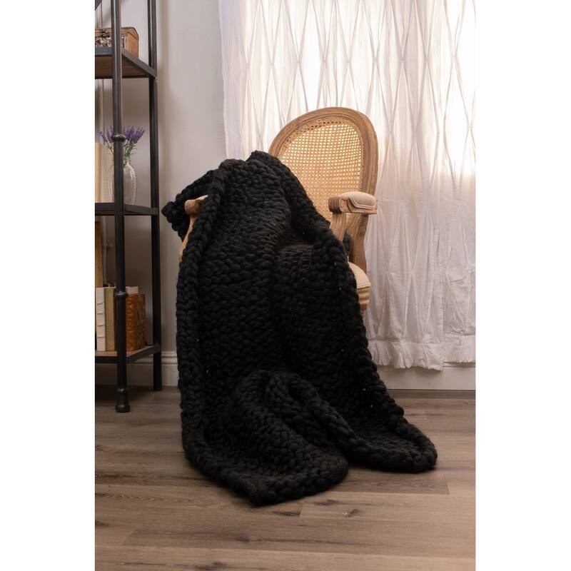 Hannelle Acrylic Wool Blend Chunky Knit Throw Blanket