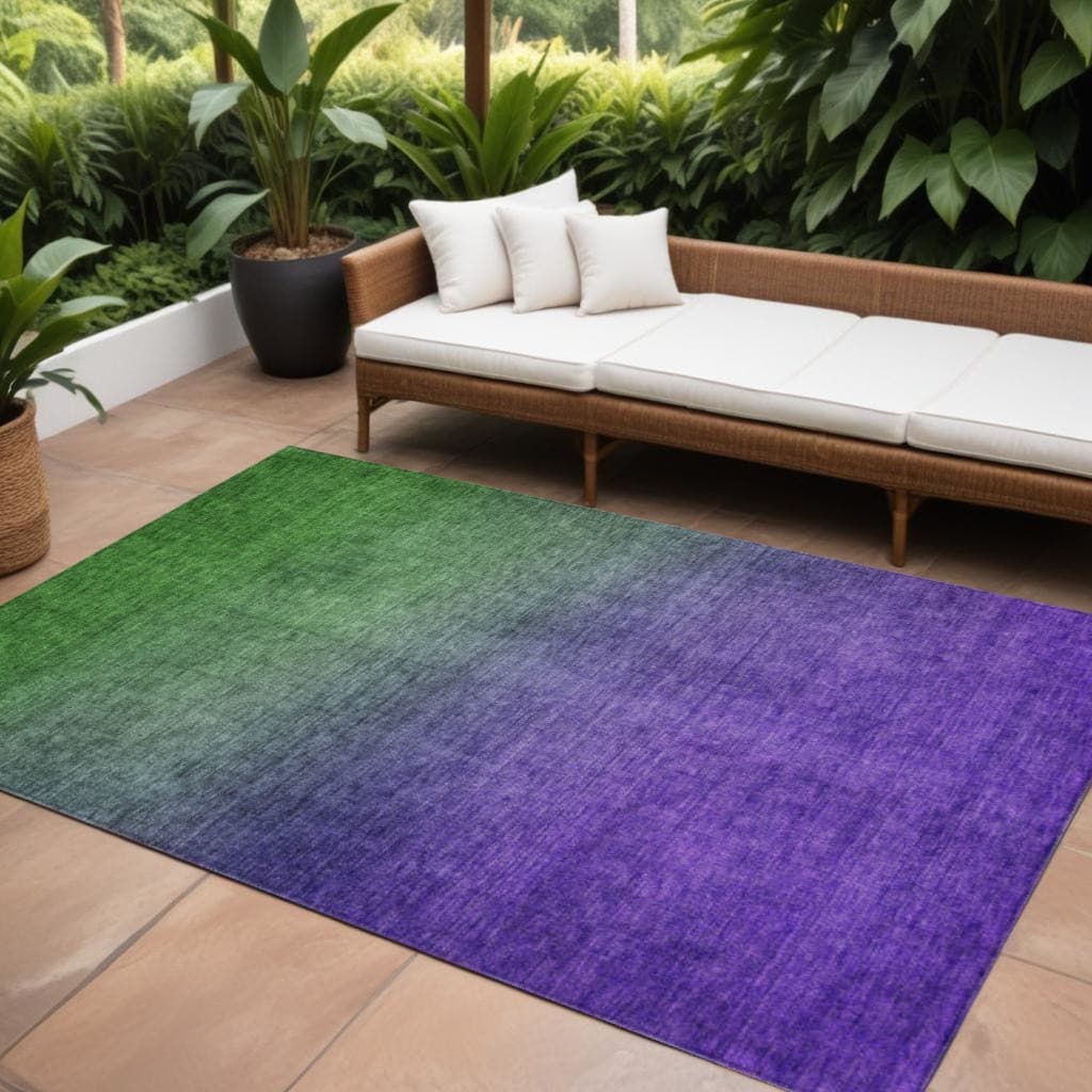 HomeRoots Ombre Transitional Rectangle Outdoor Rug