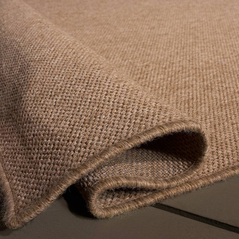 SAFAVIEH Sisal Performance Azumi Washable Indoor/Outdoor Rug - Weather Resistant & Easy Cleaning