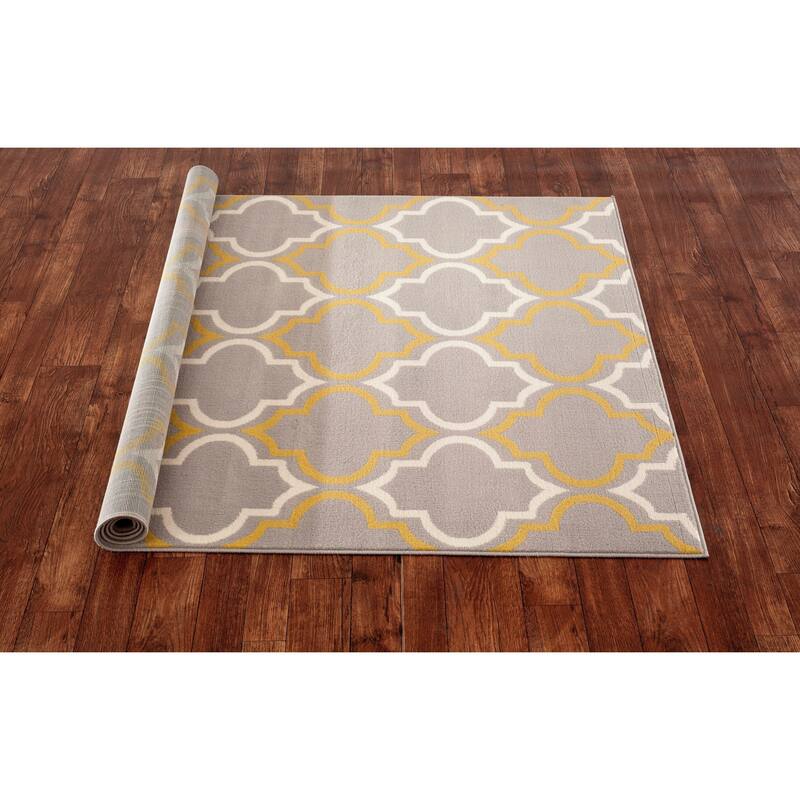 Porch & Den Elysian Trellis Area Rug