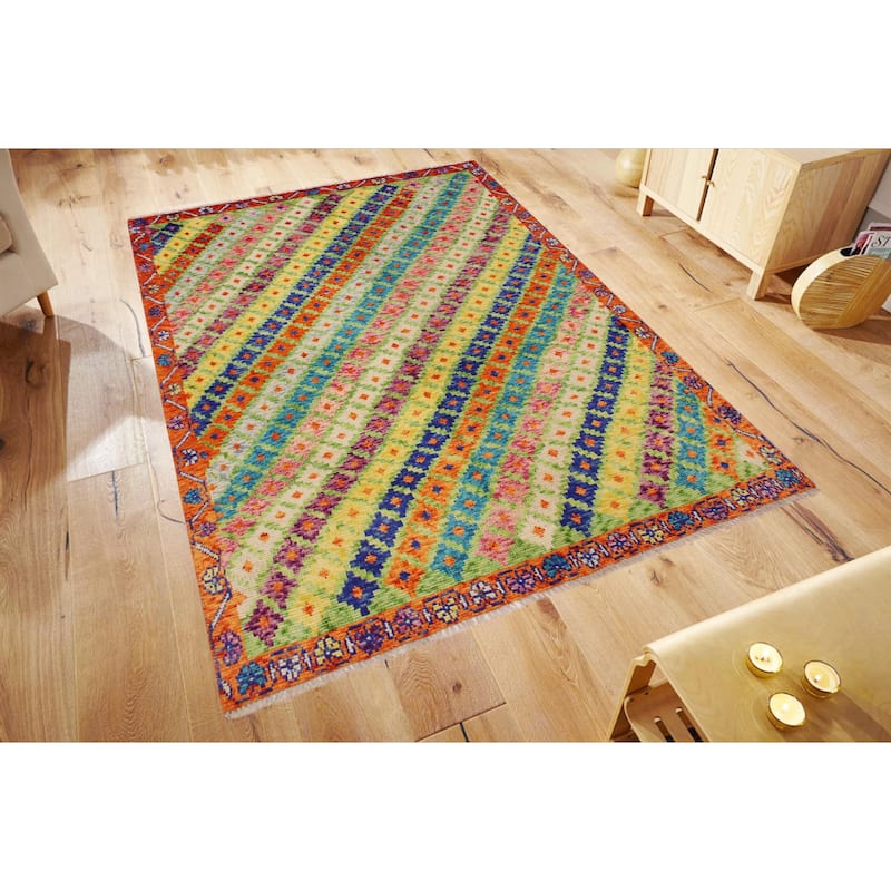 Eclectic Balochi Vargas Green/Orange Hand Knotted Wool Rug - 4'9'' x 6'6''