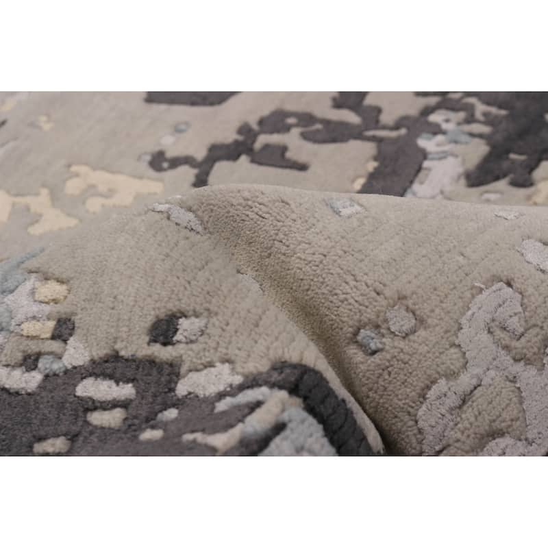 ECARPETGALLERY Hand-knotted Alma Light Grey Silk, Wool Rug - 7'10 x 9'9