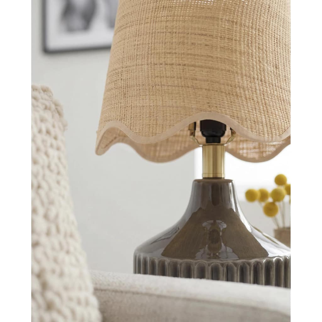 Livabliss Rivery Traditional Accent Table Lamp