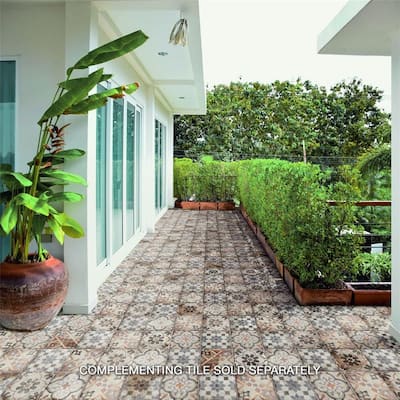 Merola Tile D'Anticatto Decor Laterza 8-3/4" x 8-3/4" Porcelain Floor and Wall Tile