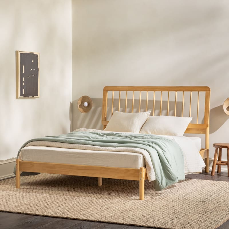 Mid-Century Modern Solid Wood Queen Spindle Bed in Natural Pine