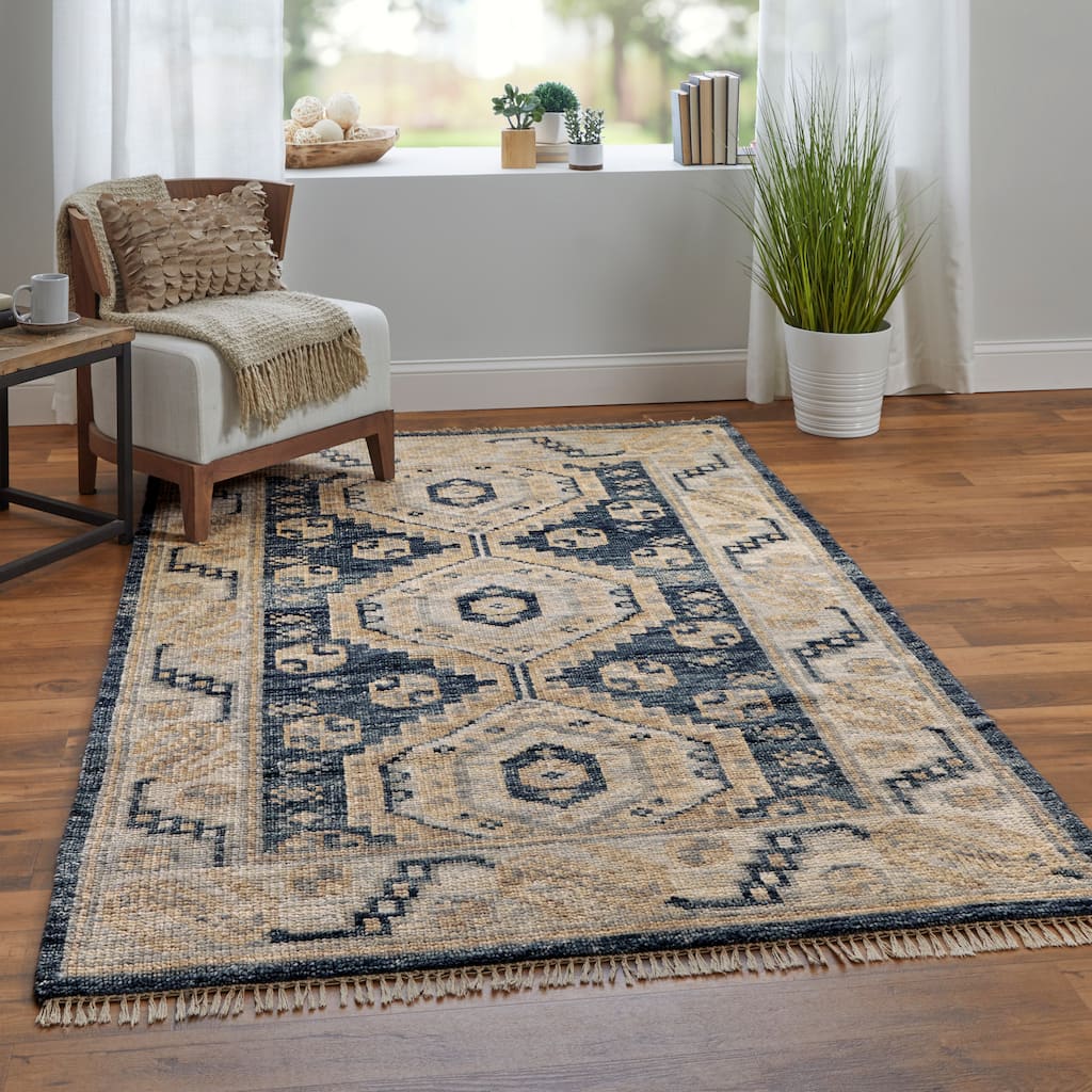 Grand Bazaar Foxboro Hand Knotted Diamond Traditional Area Rug