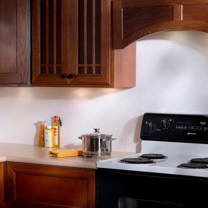 FASÄDE Quilted Decorative Vinyl Backsplash Panel