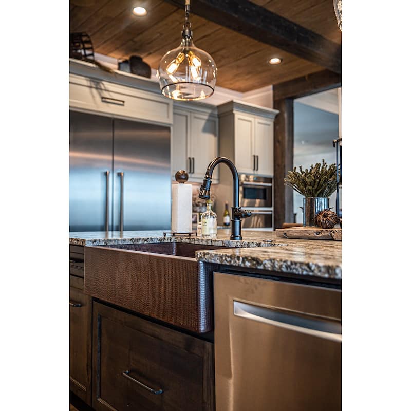 33-in Hammered Copper Apron Front Single Basin Kitchen Sink (KASDB33229)