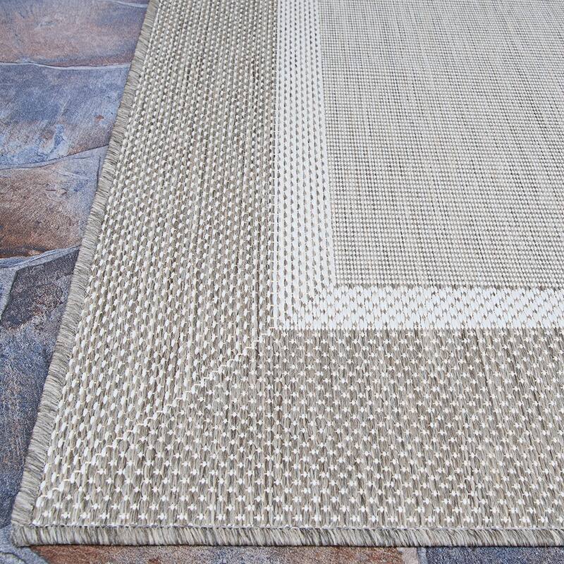 Pergola Channel Indoor/ Outdoor Area Rug