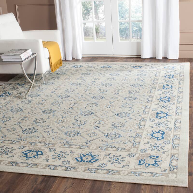 SAFAVIEH Patina Tula Traditional Oriental Rug - 5'1" x 7'6" - Light Blue/Ivory