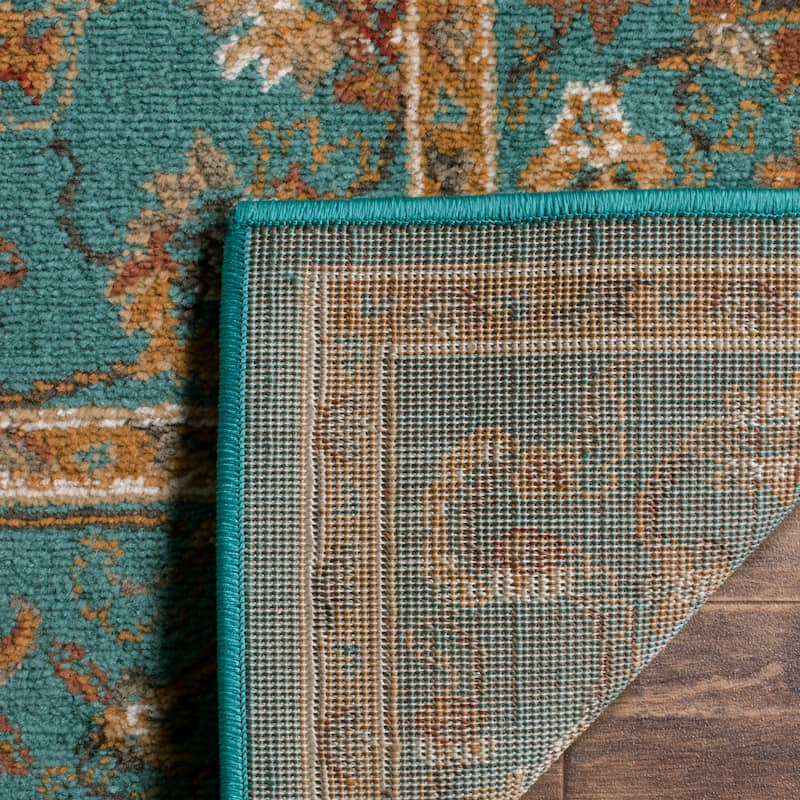 SAFAVIEH, Summit Chrissoula Traditional Oriental Rug