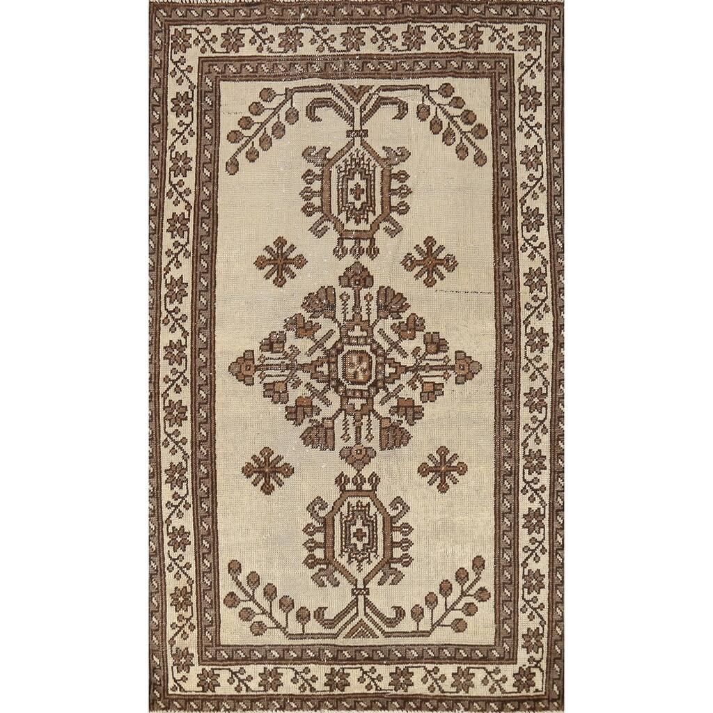 Hand Knotted Oriental 100% Wool Carpet Traditional Geometric Beige & Ivories Balouch Area Rug - 5' 9'' X 3' 7''