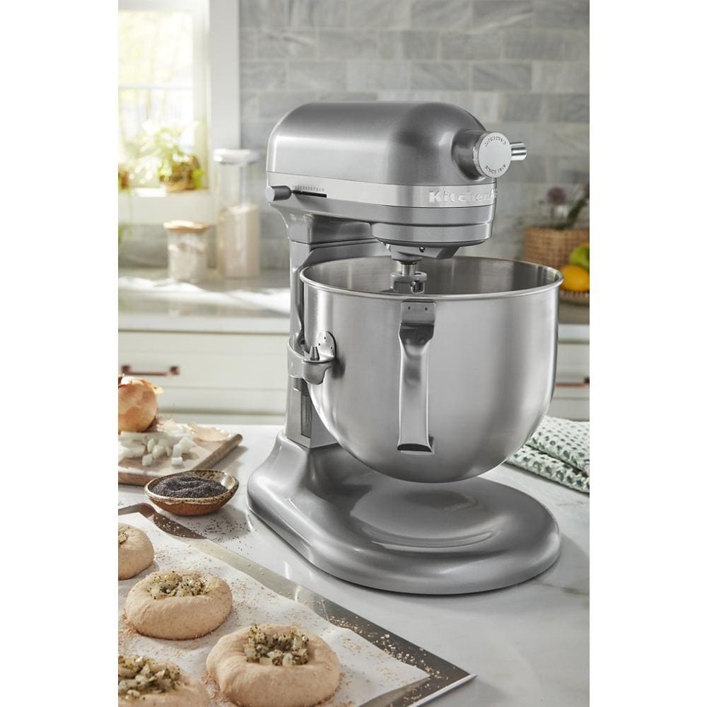 KitchenAid 7 Quart Bowl-Lift Stand Mixer in Contour Silver and Stainless  Steel