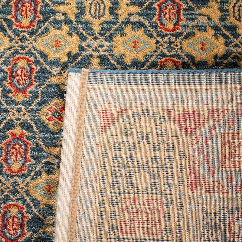 SAFAVIEH Mahal Felipa Traditional Oriental Rug