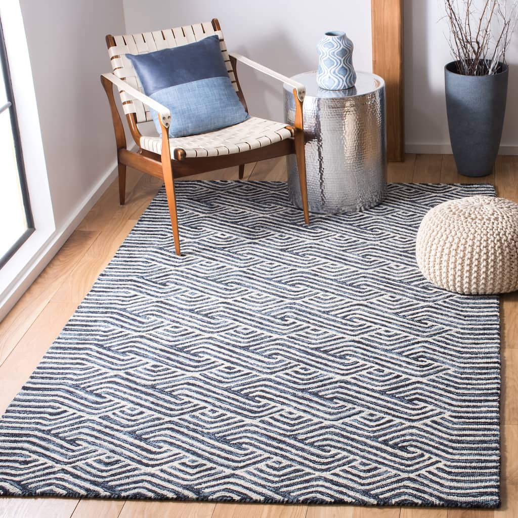 SAFAVIEH Handmade Micro-Loop Firica Modern Wool Rug
