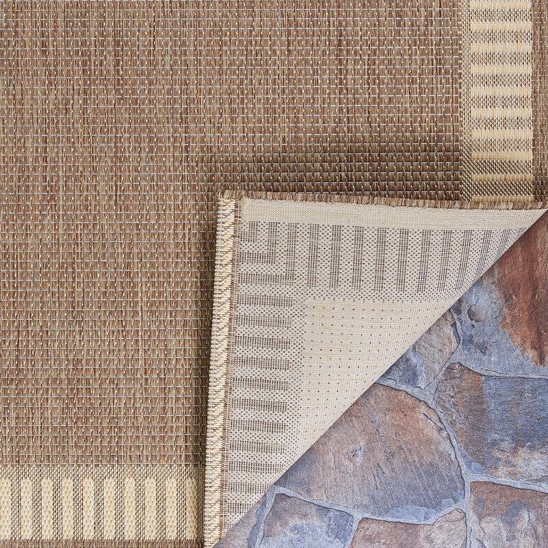 Pergola Flame Indoor/ Outdoor Area Rug