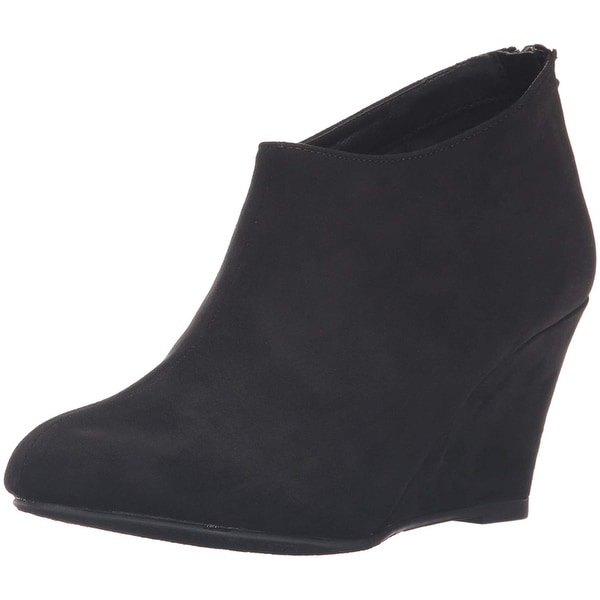 cl by laundry wedge bootie