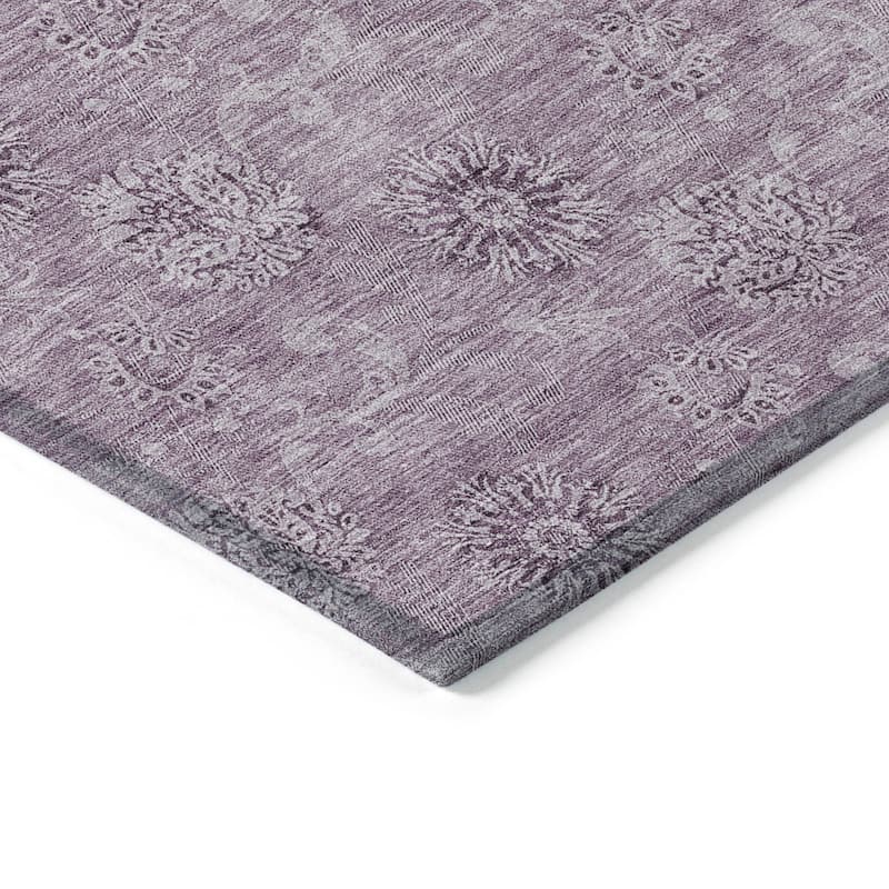 Machine Washable Indoor/ Outdoor Chantille Floral Burst Rug