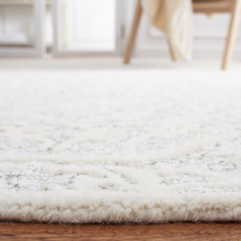 SAFAVIEH Handmade Antiquity Rensine Rug