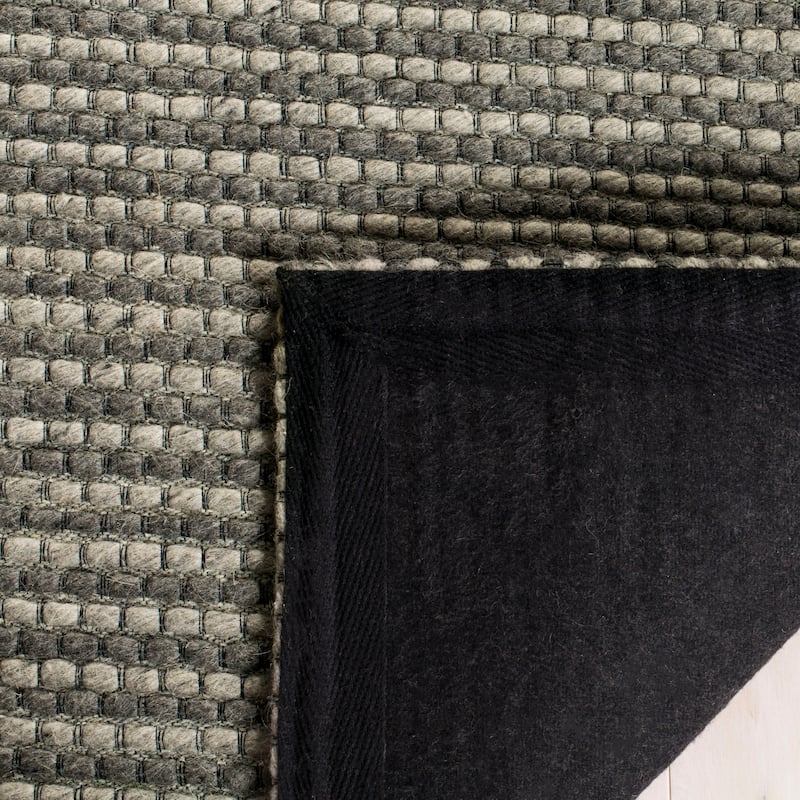SAFAVIEH Handmade Natura Gerrita Wool Area Rug