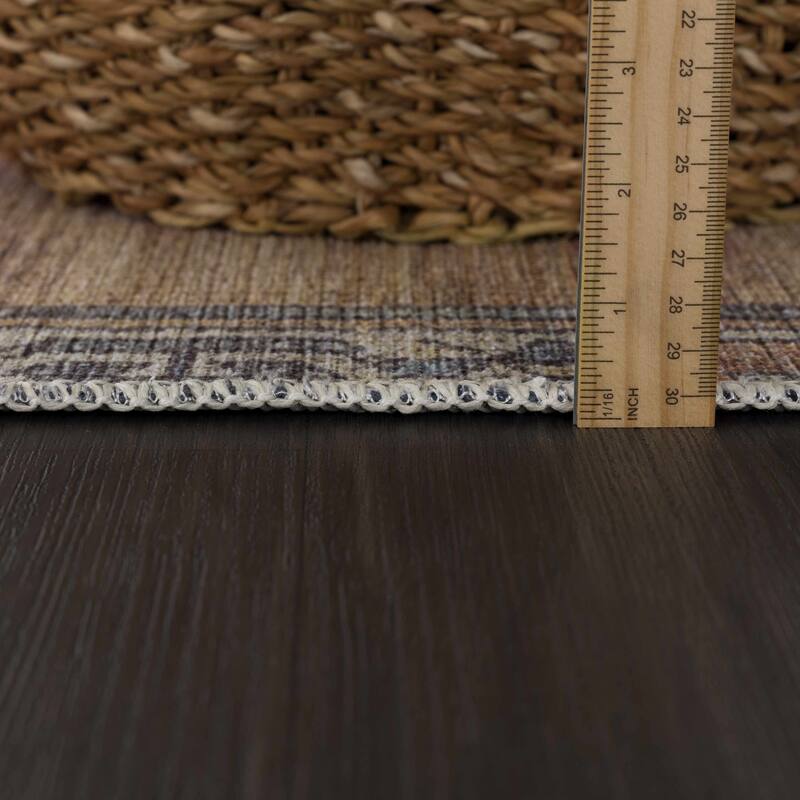 Hauteloom AUY Collection Machine Washable Persian Medallion Area Rug