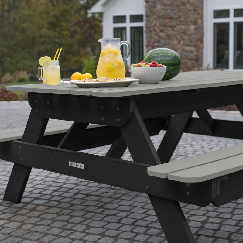 HIGHWOOD Eco-friendly Picnic Table