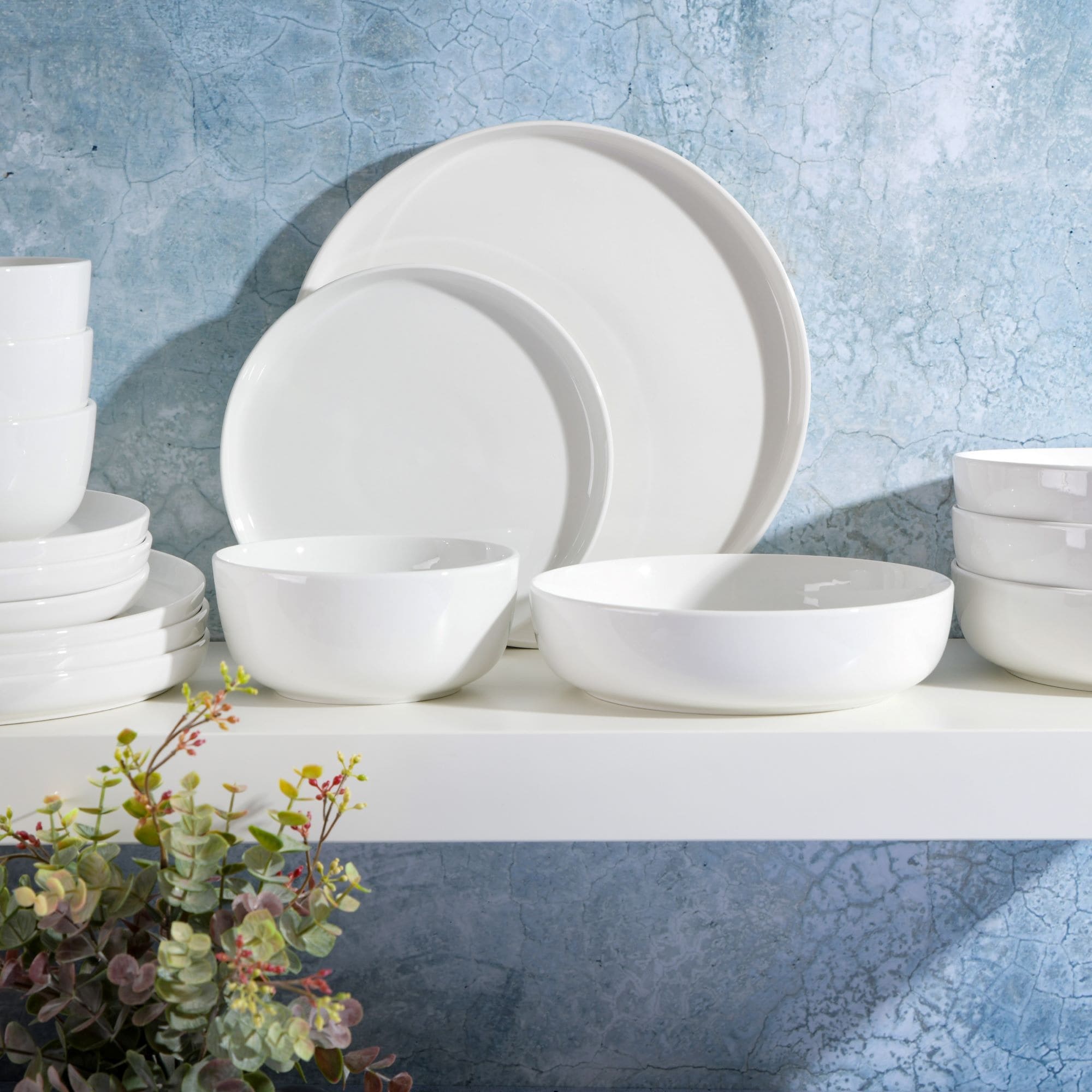 Gibson Home Oslo 16 Piece Dinnerware Set White