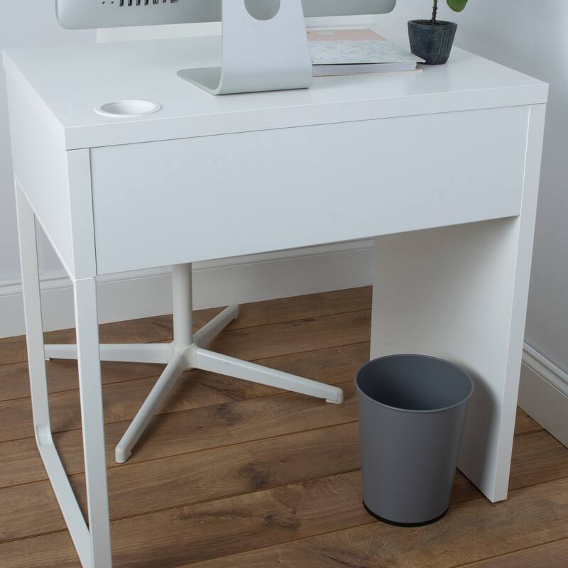 Bath Bliss Trash Can in Grey - 7.7" x 9.6"