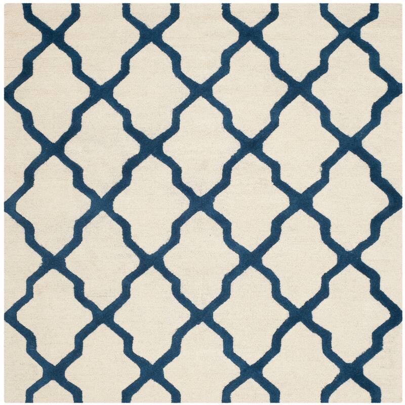SAFAVIEH Handmade Cambridge Eirny Moroccan Trellis Wool Rug - 6' Square - Ivory/Navy