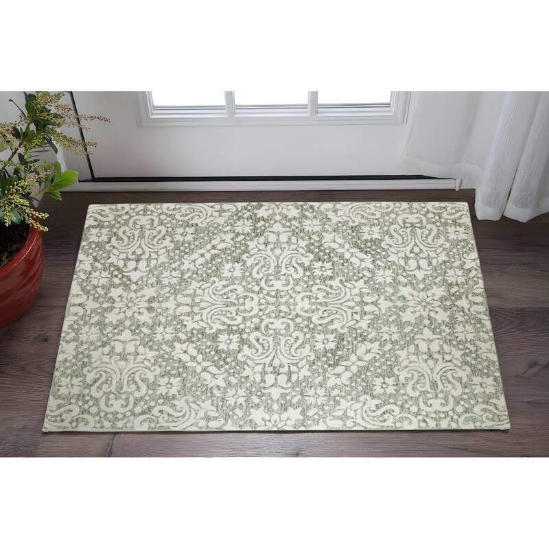 HomeRoots Floral Traditional Rectangle Area Rug - 36.00 in. x 24.00 in.  x 0.50 in.