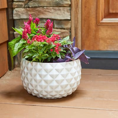 Southern Patio Pineapple White Ceramix 12-inch Bowl Planter