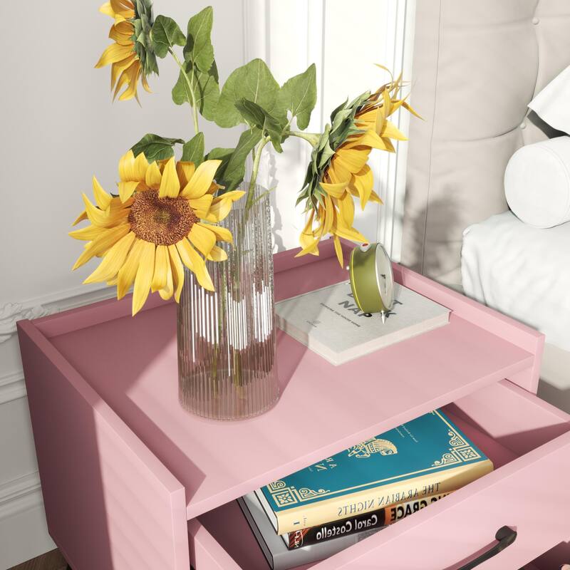 Edge Protection Design 2-Drawer Nightstand