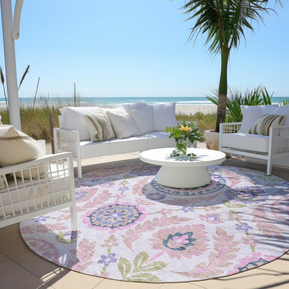 Machine Washable Indoor/ Outdoor Chantille Boho Suzani Rug
