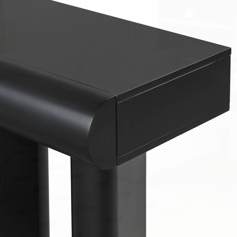 Space-Saving Hallway Table with Geometric Legs