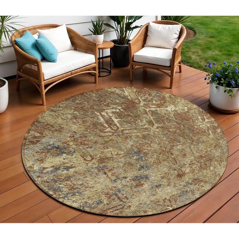 HomeRoots Geometric Transitional Rectangle Outdoor Rug - 8' Round